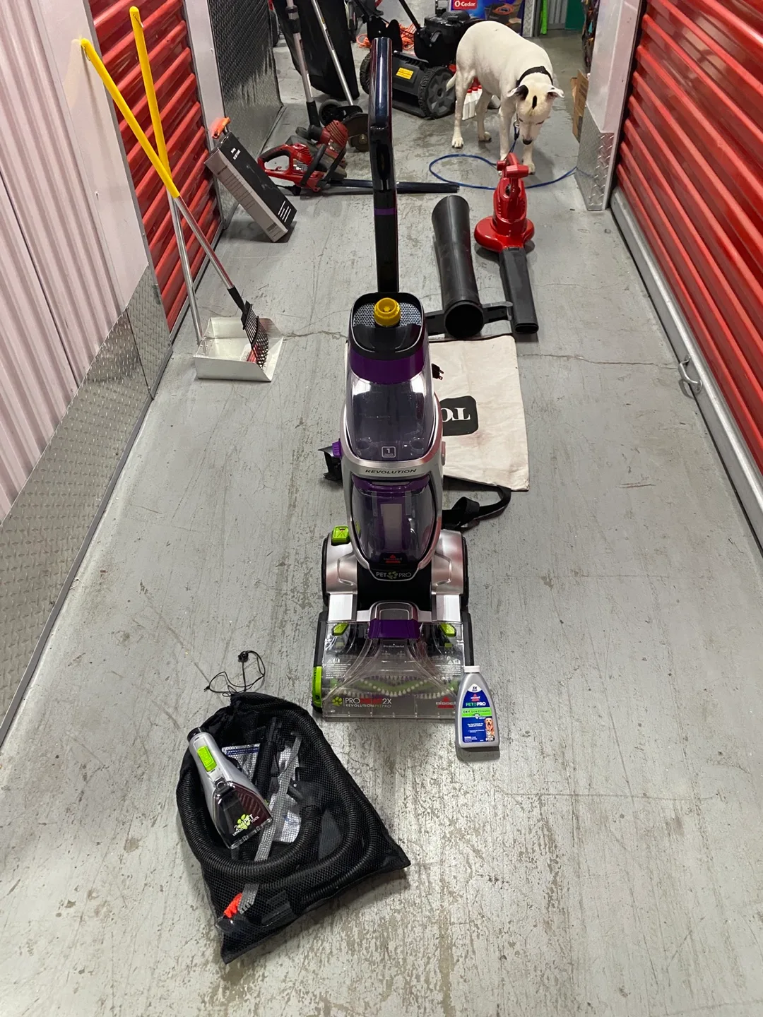 Bissell ProHeat 2X Revolution Pet Pro Carpet Cleaner image indicator(6)