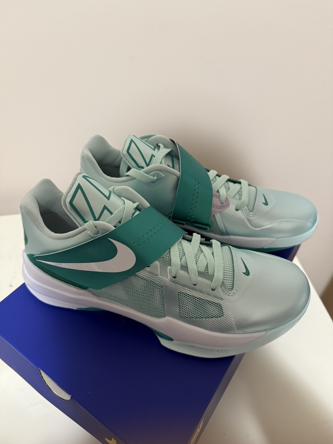 Nike Zoom KD IV Basketball Shoes - Size 9.5 - photo 2