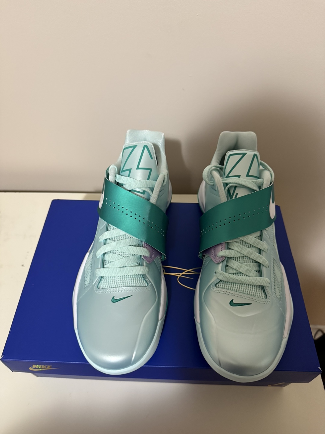 Nike Zoom KD IV Basketball Shoes - Size 9.5 - photo 4