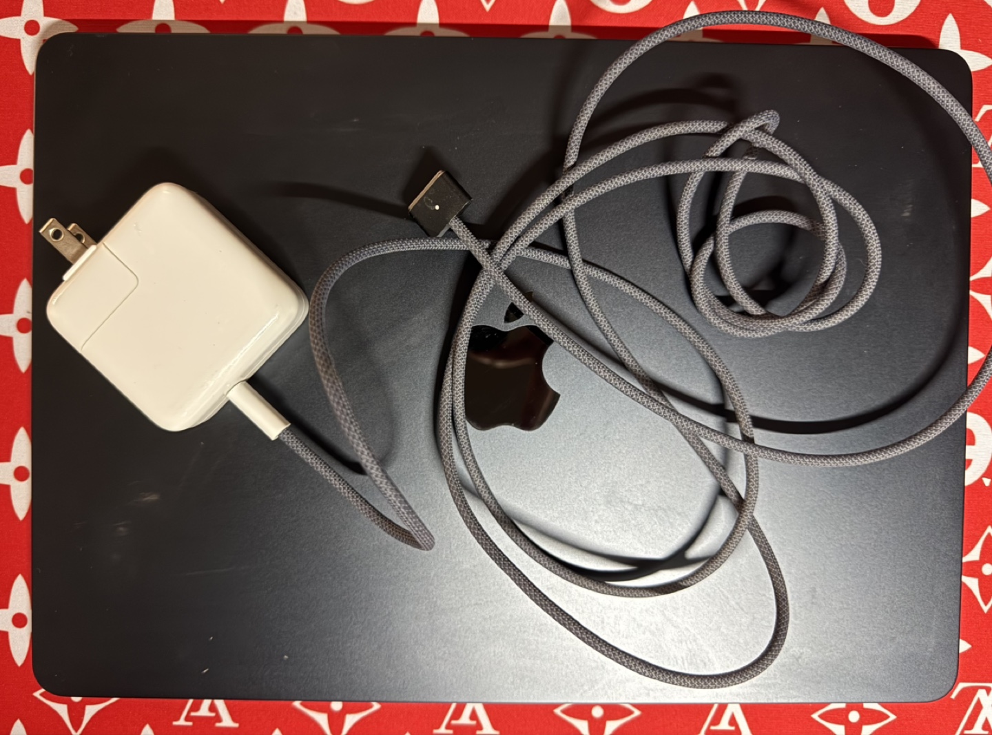 MacBook Air M2 (2022) - 8GB RAM - 256GB SSD - Midnight - photo 3
