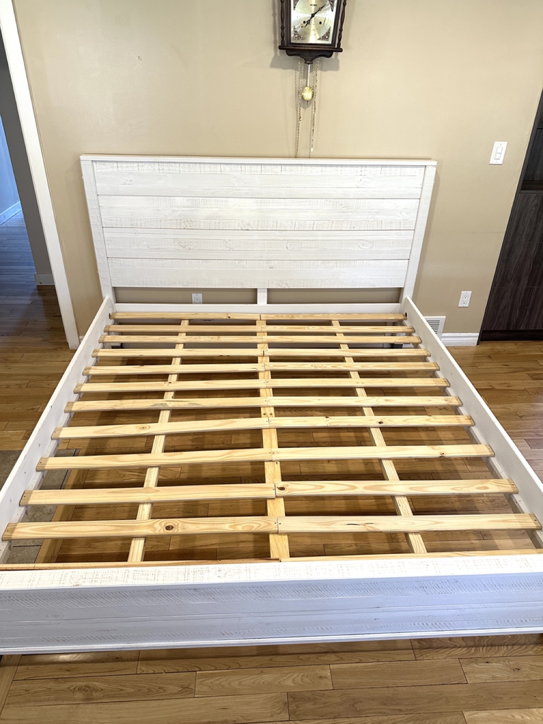 Beautiful White King Size Wood Bedframe (CAN DELIVER)