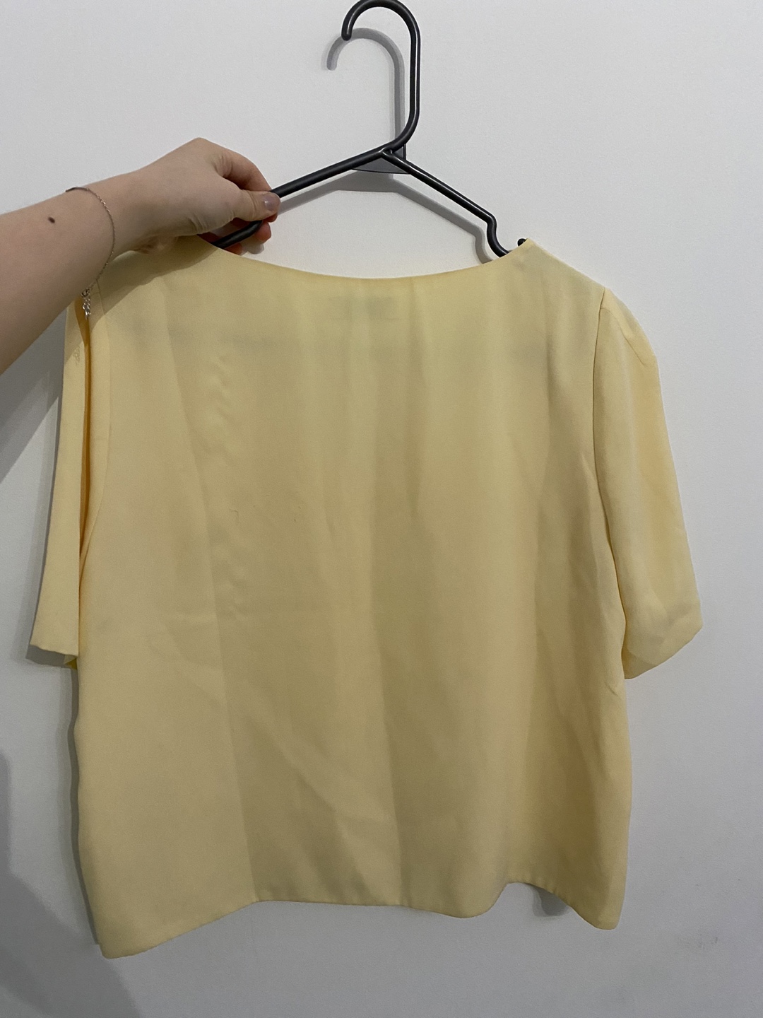Babaton Randy Blouse in Yellow, size M - photo 2