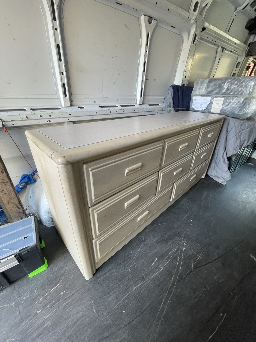 Eight-Drawer Dresser - Light Wood - photo 2