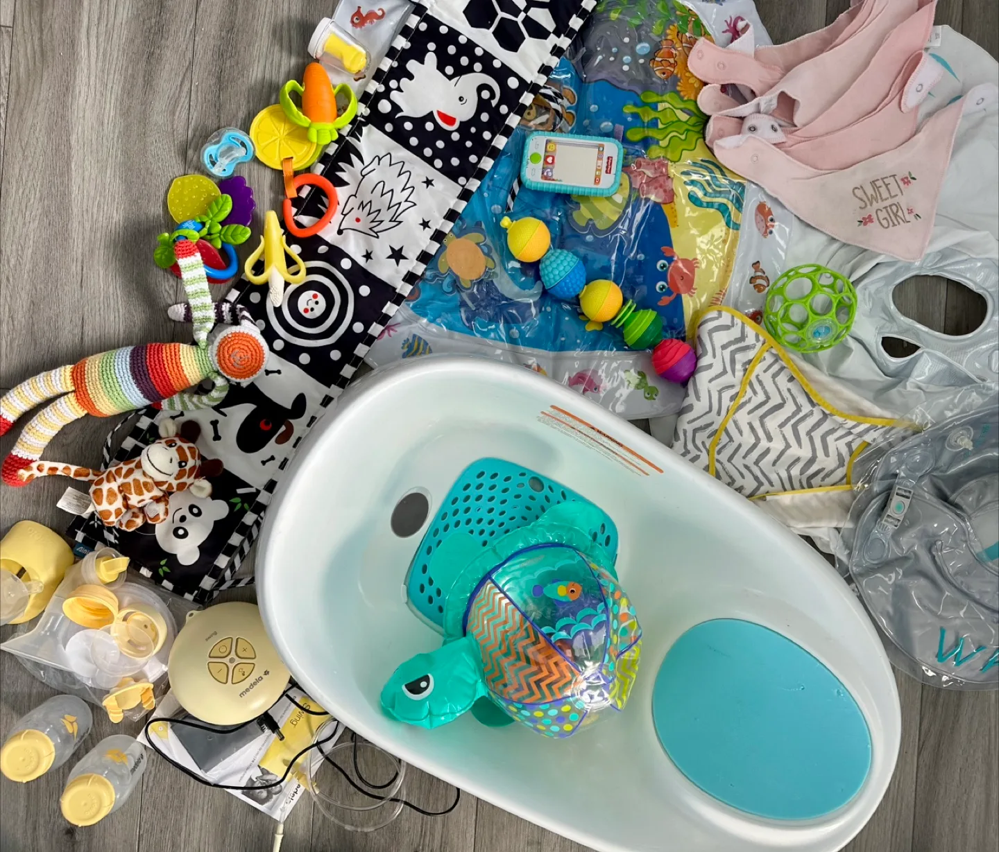 Baby Bundle: Bath Tub, Toys, Playmat & More! thumbnail