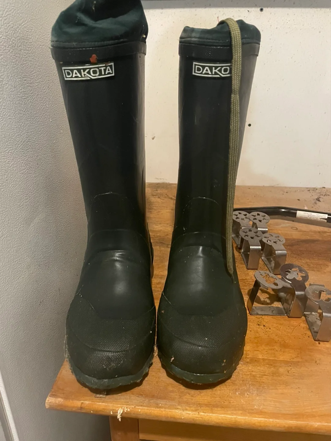 #freecycle Men’s rubber boots thumbnail