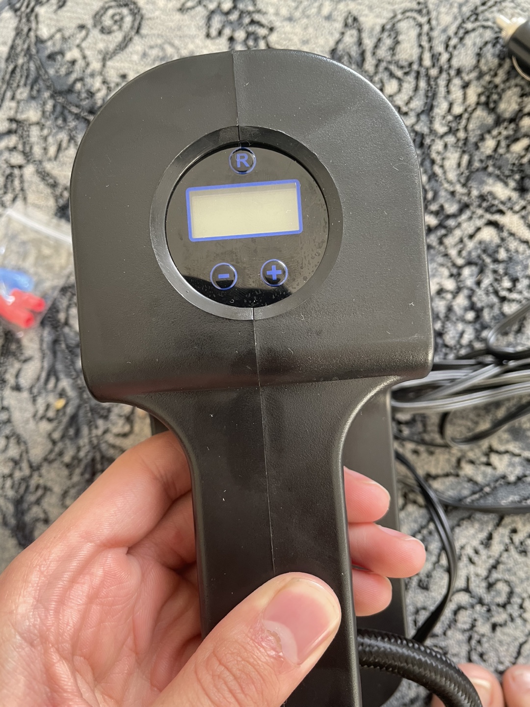 SUITO Portable Digital Tire Inflator