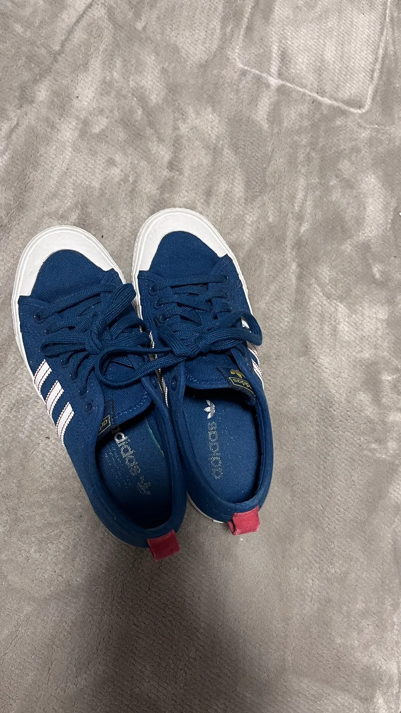 Adidas Samoa Sneakers - Blue/White - Size 7 1/2 image indicator(2)