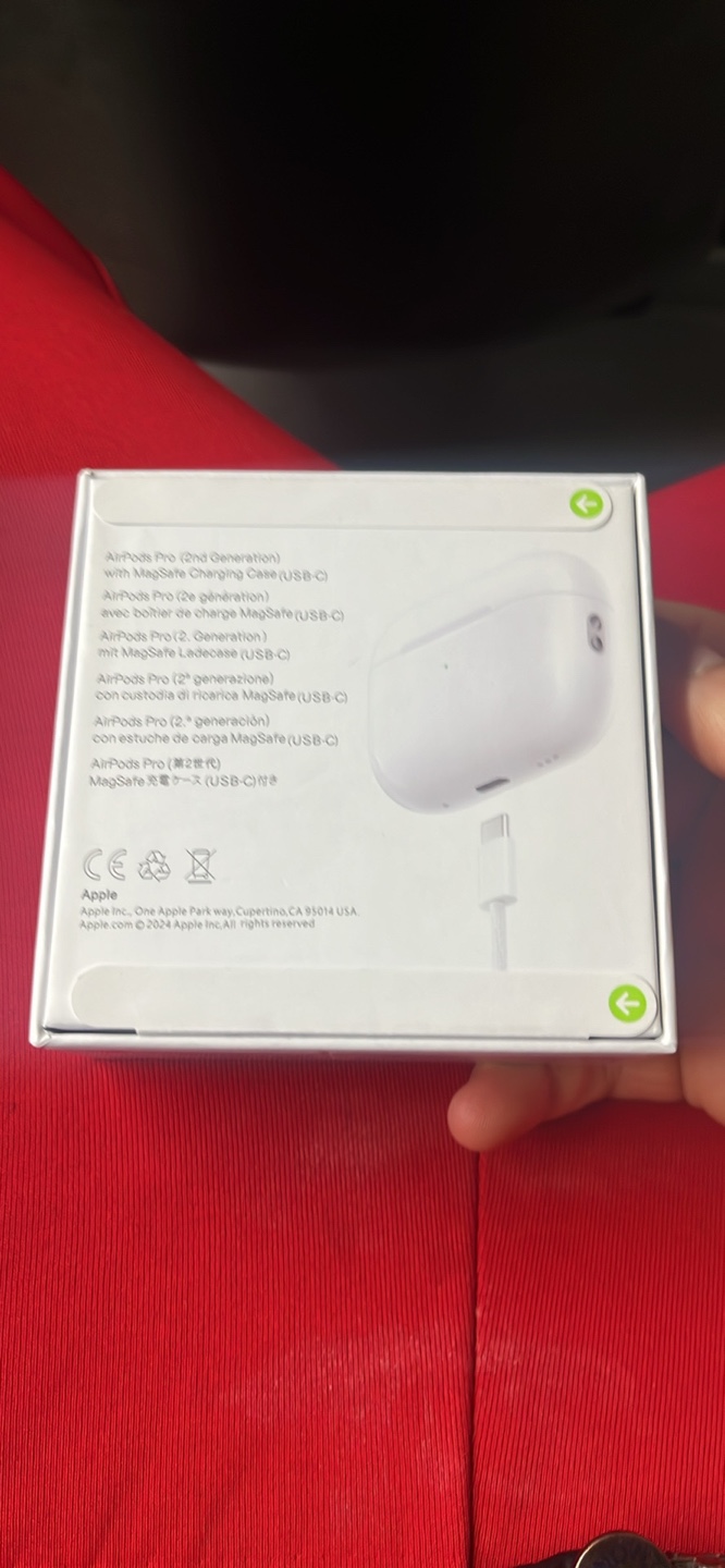 Apple AirPods Pro (2nd Generation) with MagSafe Charging Case - photo 2