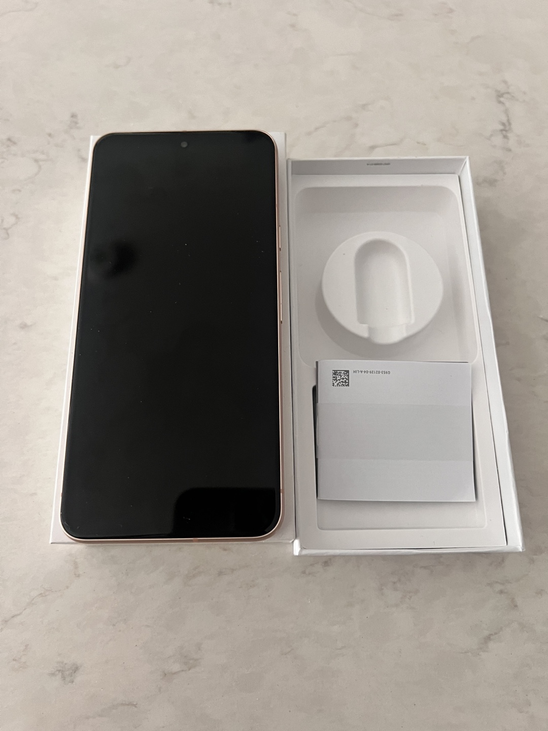 Google Pixel 8 -  Rose Gold - Brand New in Box - photo 3