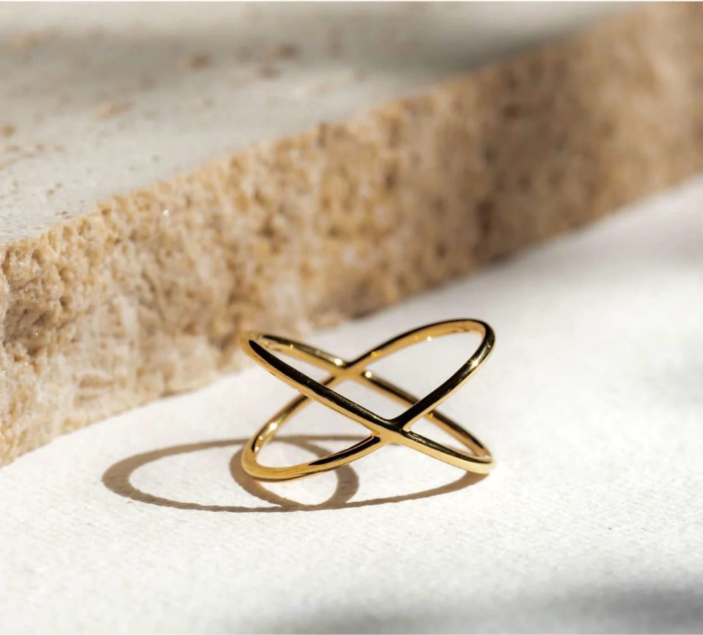 Michael Hill Crossover Ring - 10kt Gold - photo 3