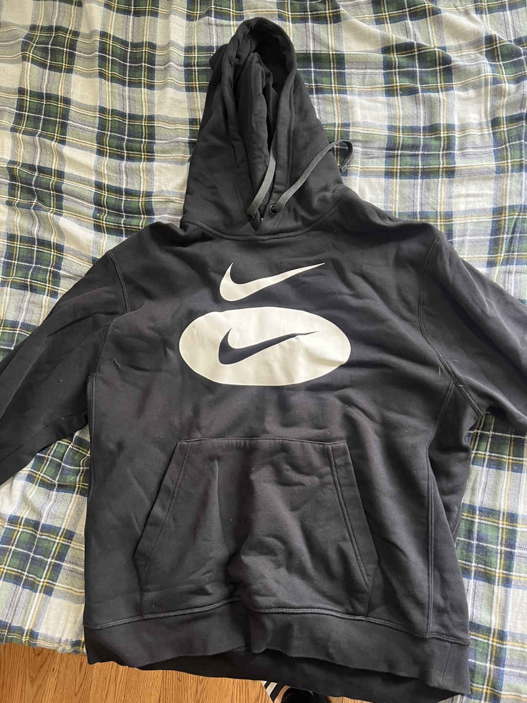 Nike Men's Large Black Hoodie Sweatshirt - photo 2