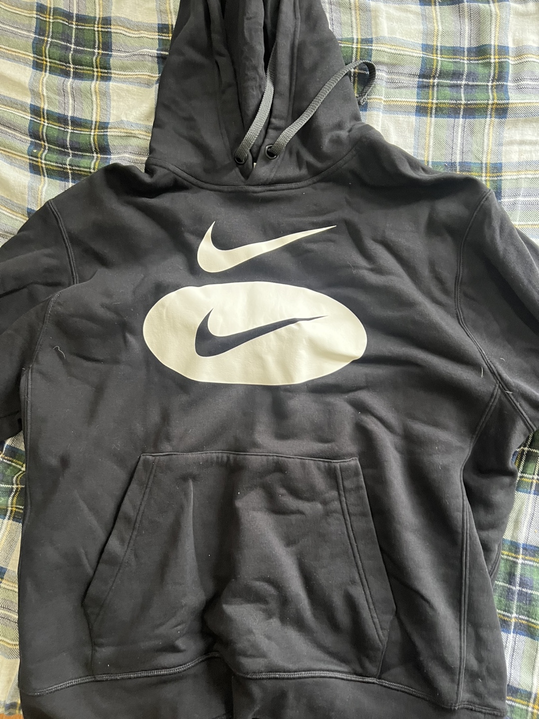 Nike Men's Large Black Hoodie Sweatshirt