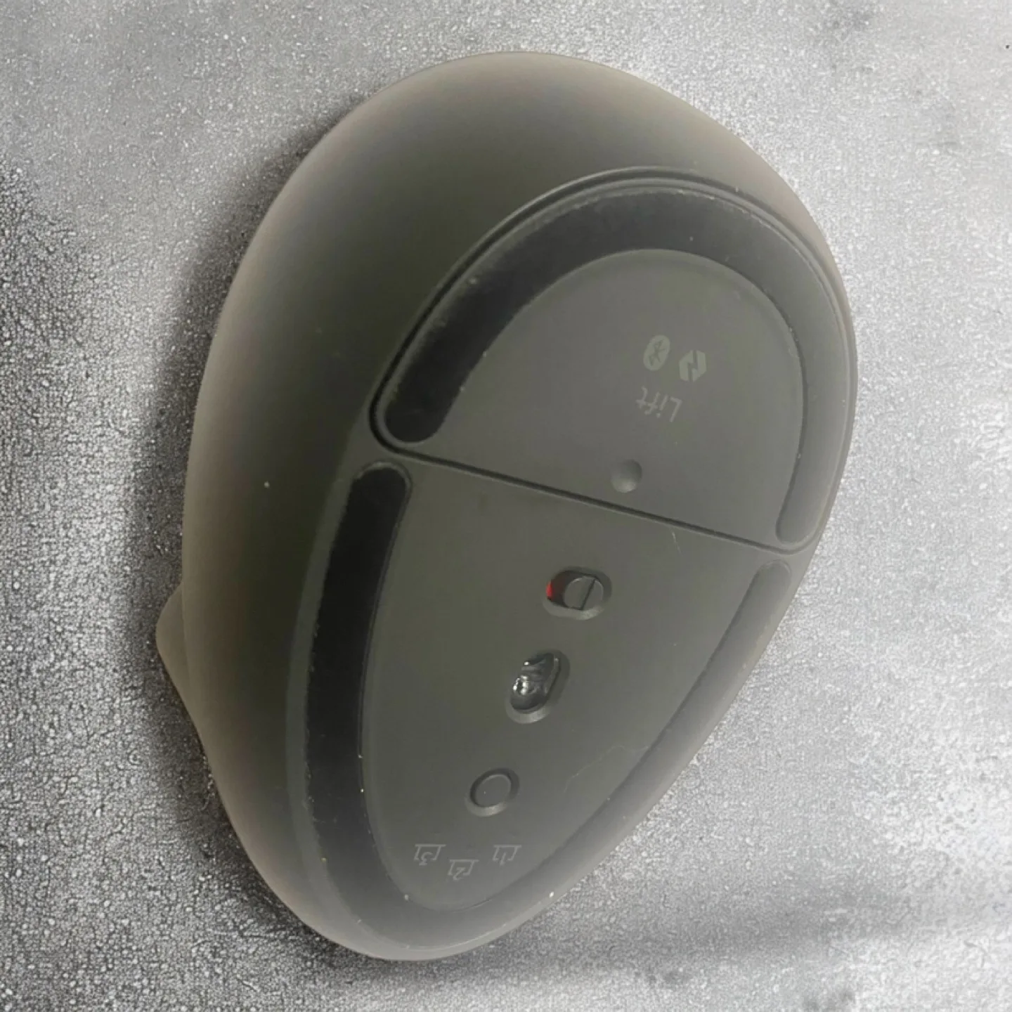 Logitech MX Ergo Wireless Trackball Mouse image indicator(2)