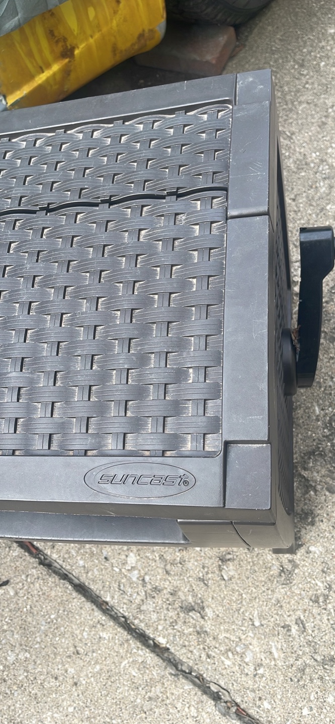 Suncast Hose Reel Storage Box check more pictures - photo 4