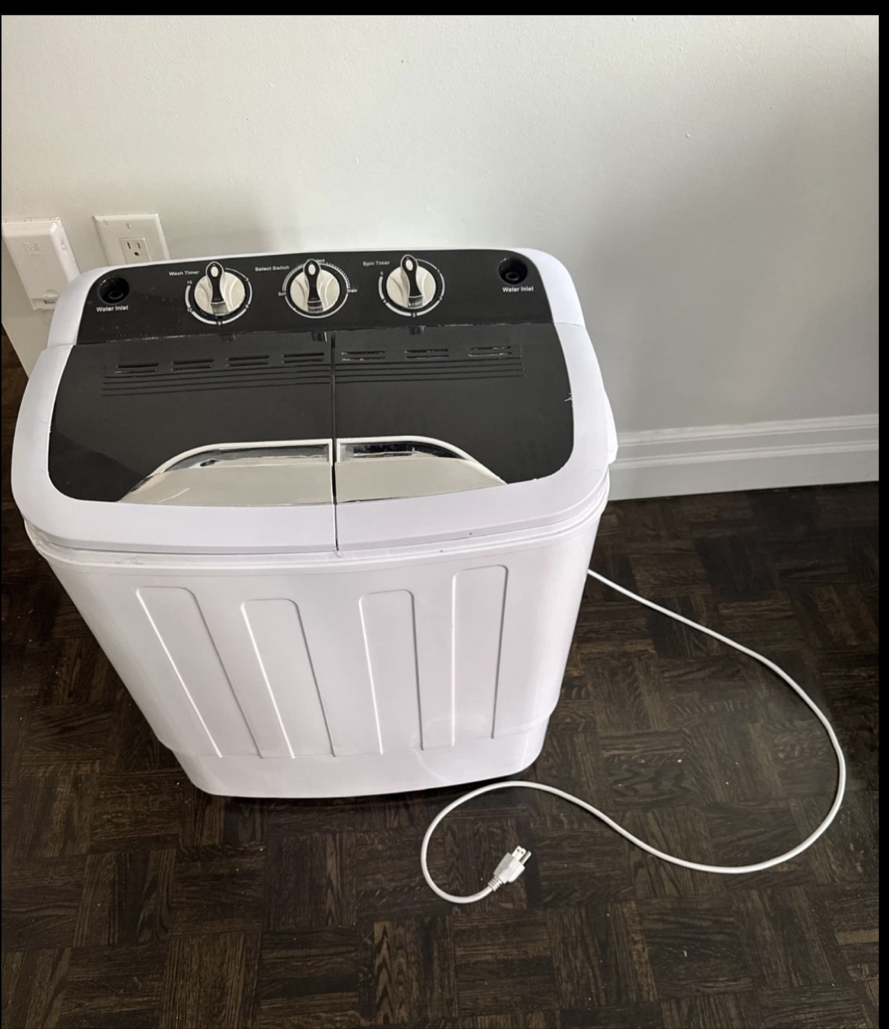 Compact Twin Tub Washer