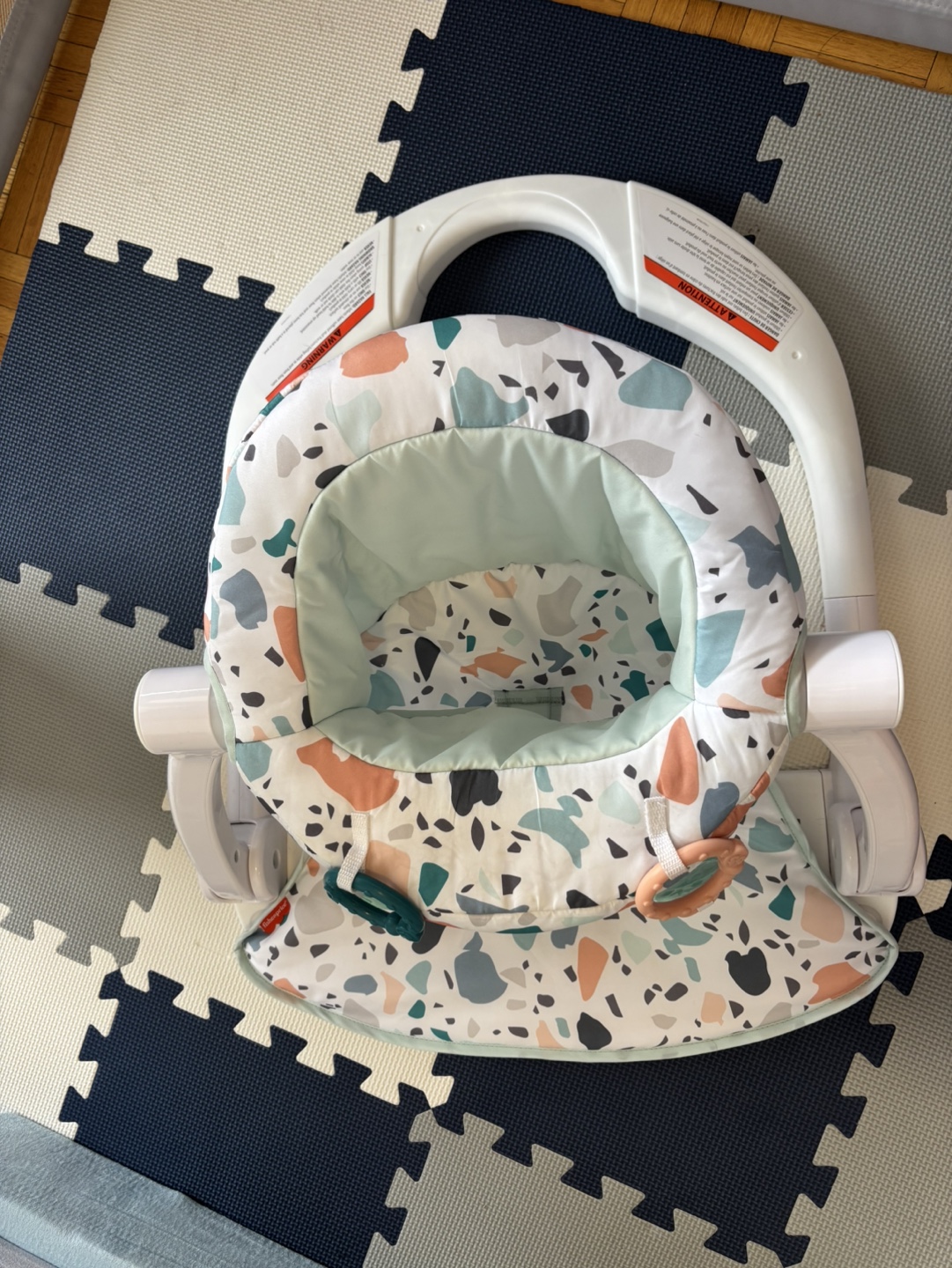 Fisher-Price Portable Baby Chair - photo 2