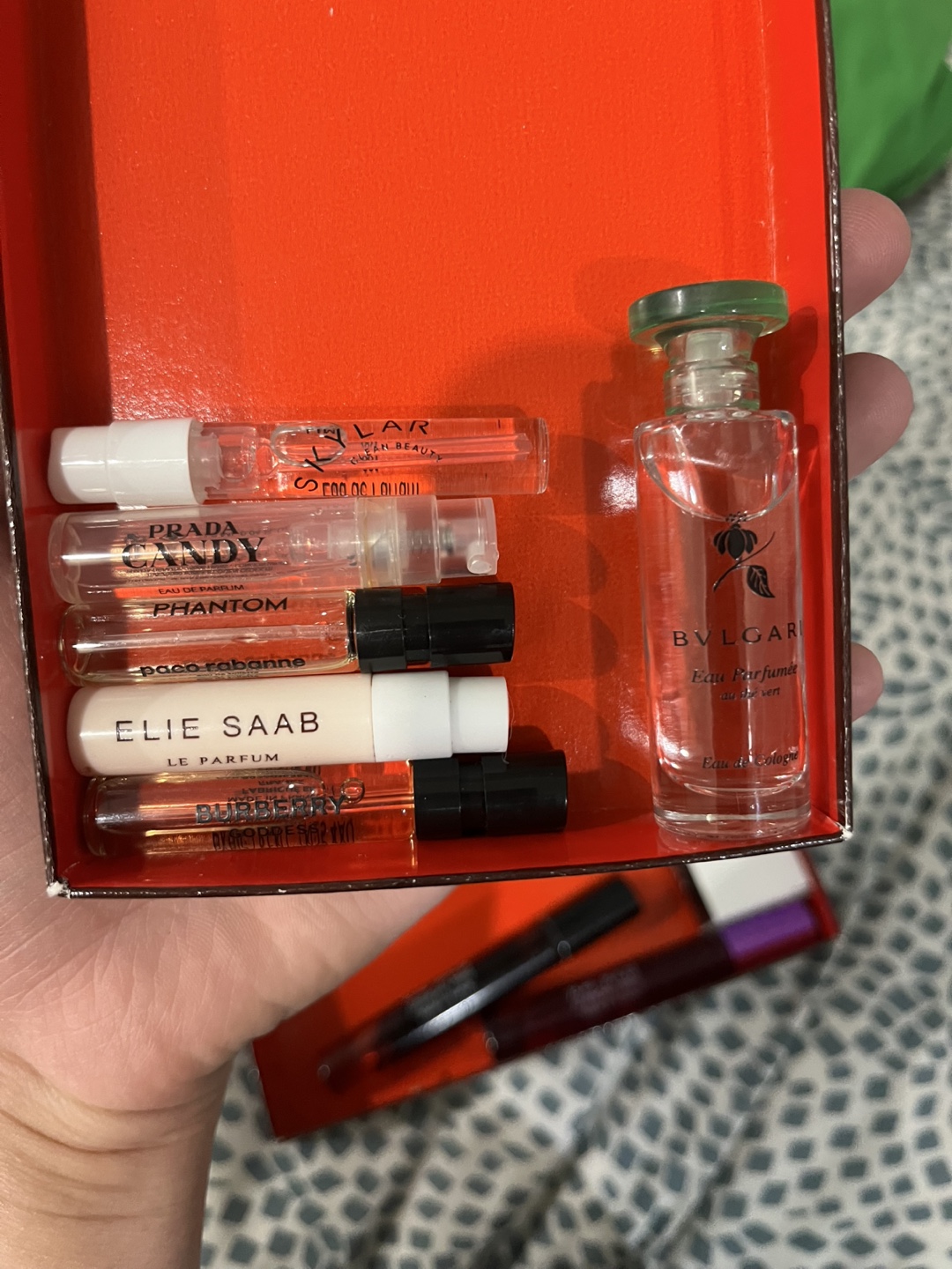 Roll on perfume + sample perfumes - photo 2