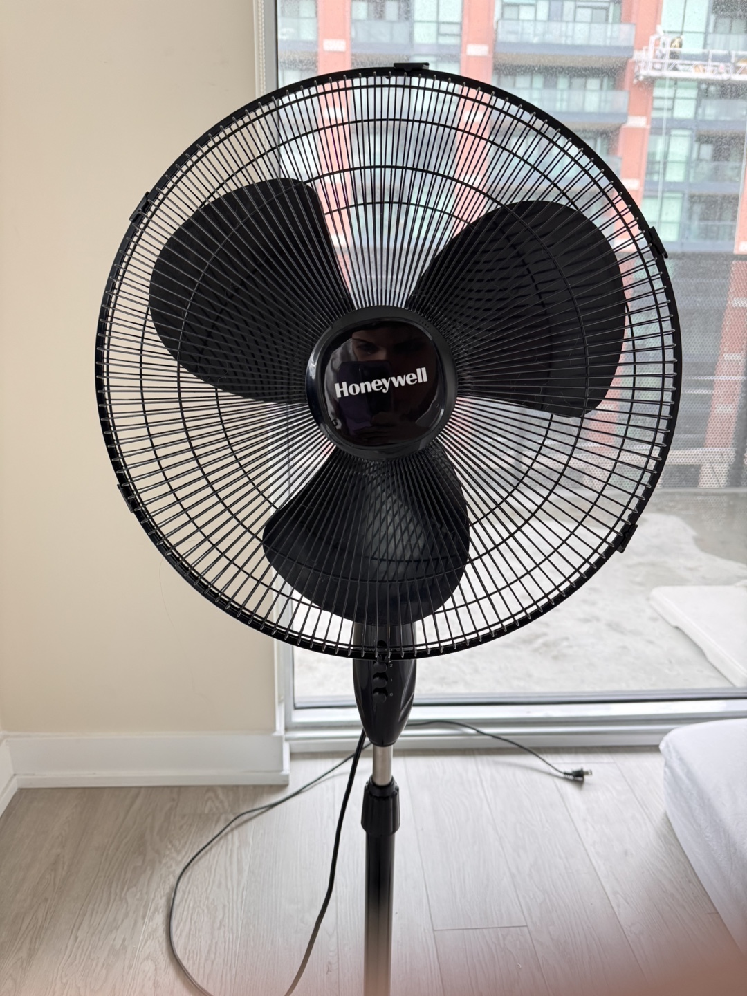 Honeywell Stand Fan