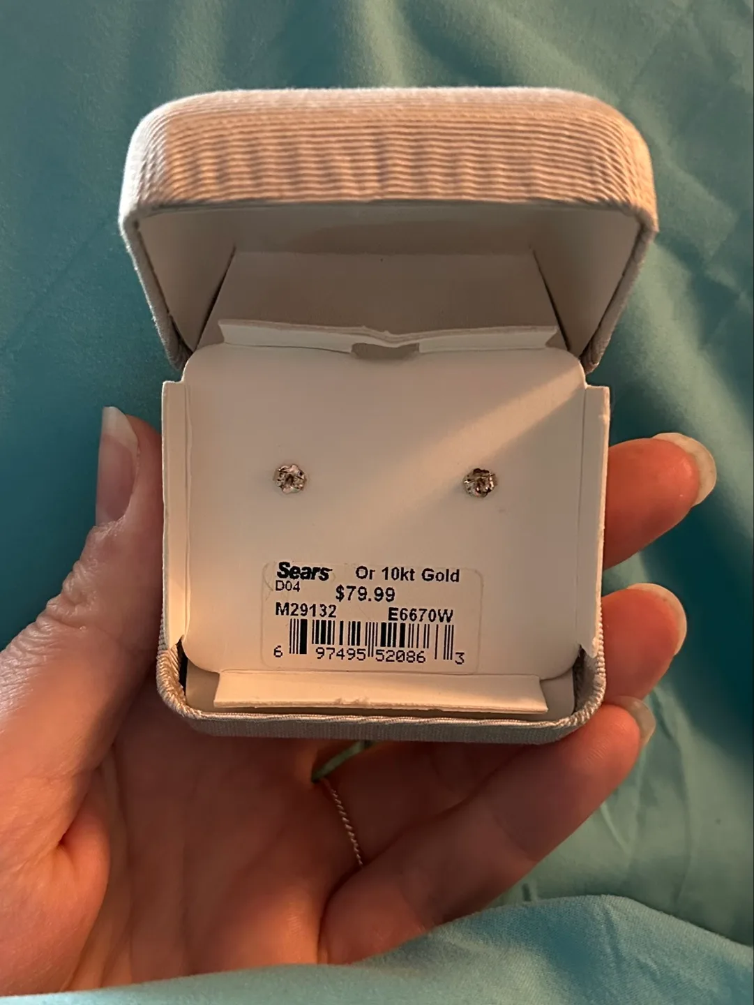 New 10k earrings image indicator(3)