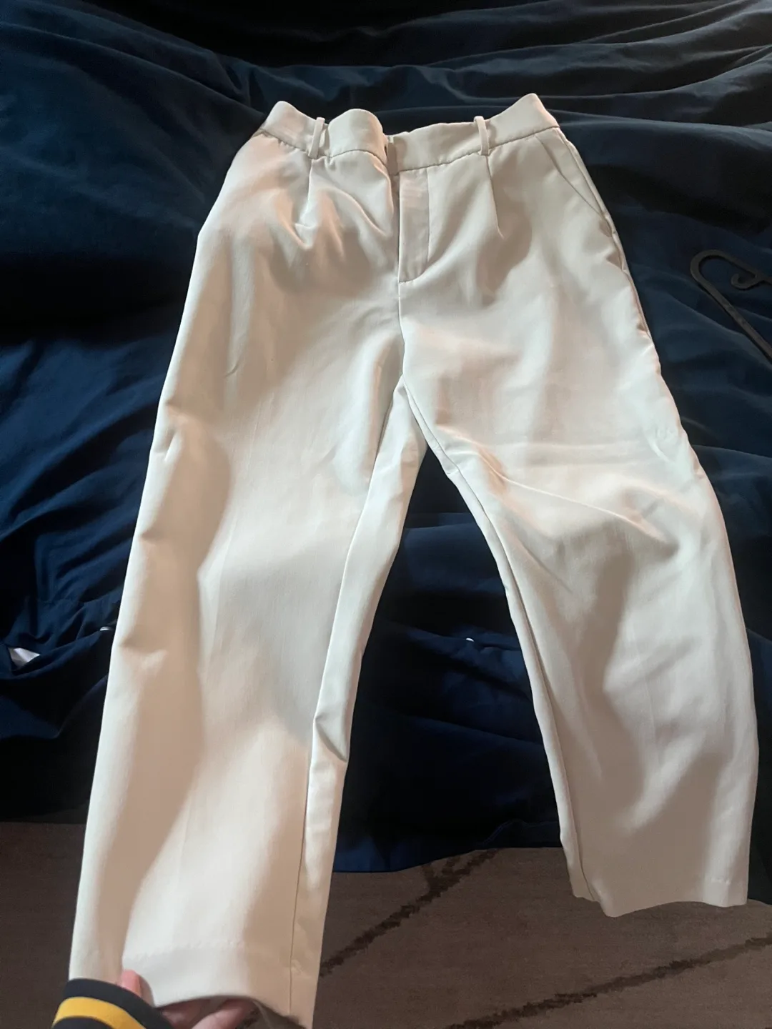 Zara Women's Off-White High-Waisted Trousers image indicator(3)