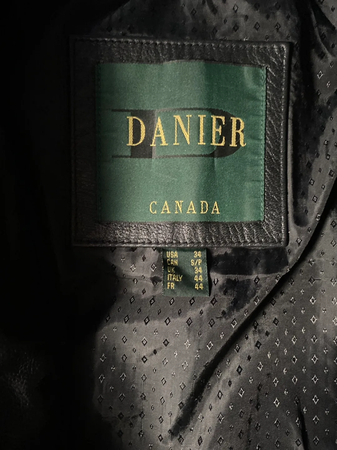 Men's Danier Leather Jacket - Size 44 image indicator(2)