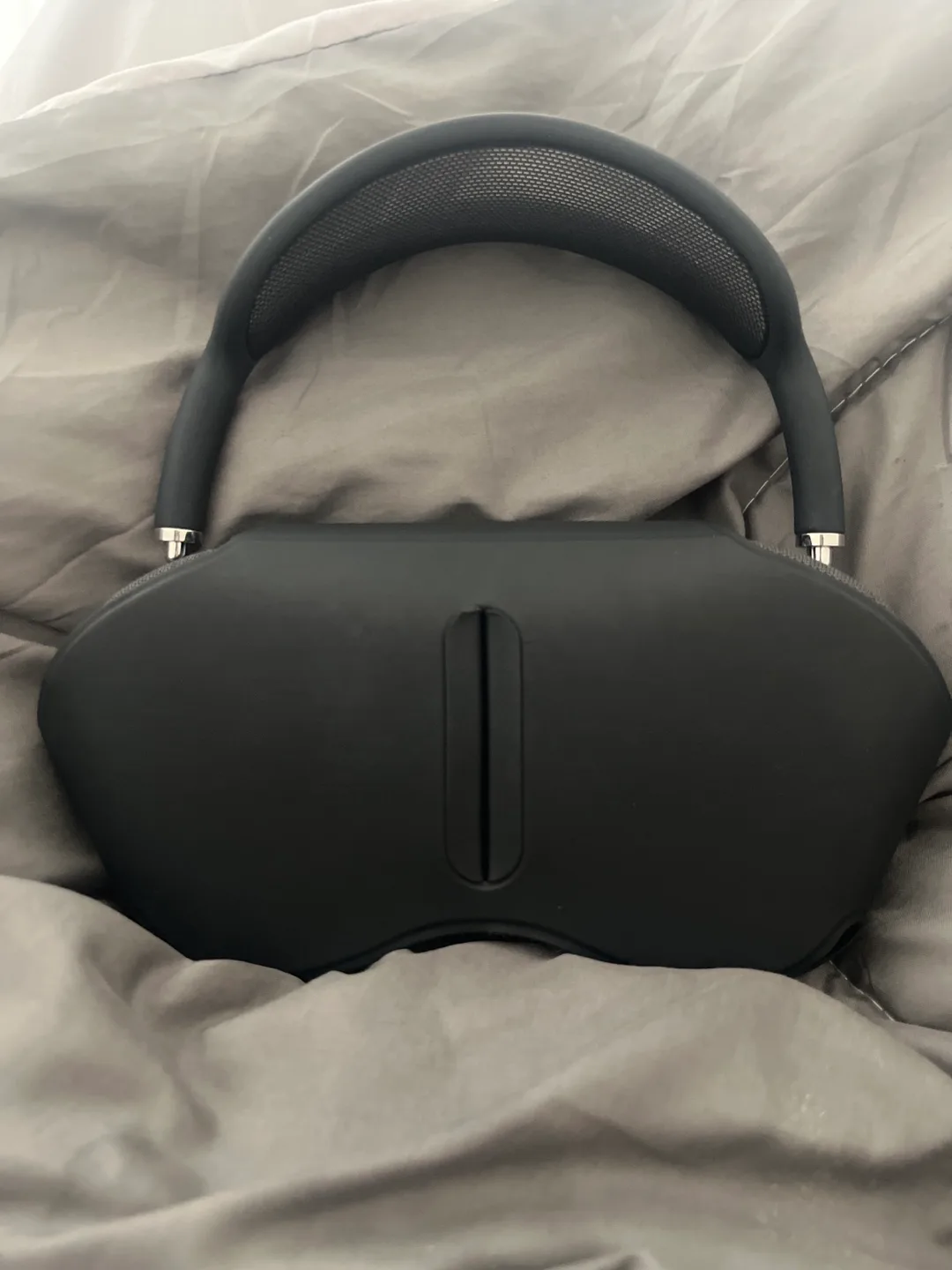 AirPods Max Space Grey thumbnail