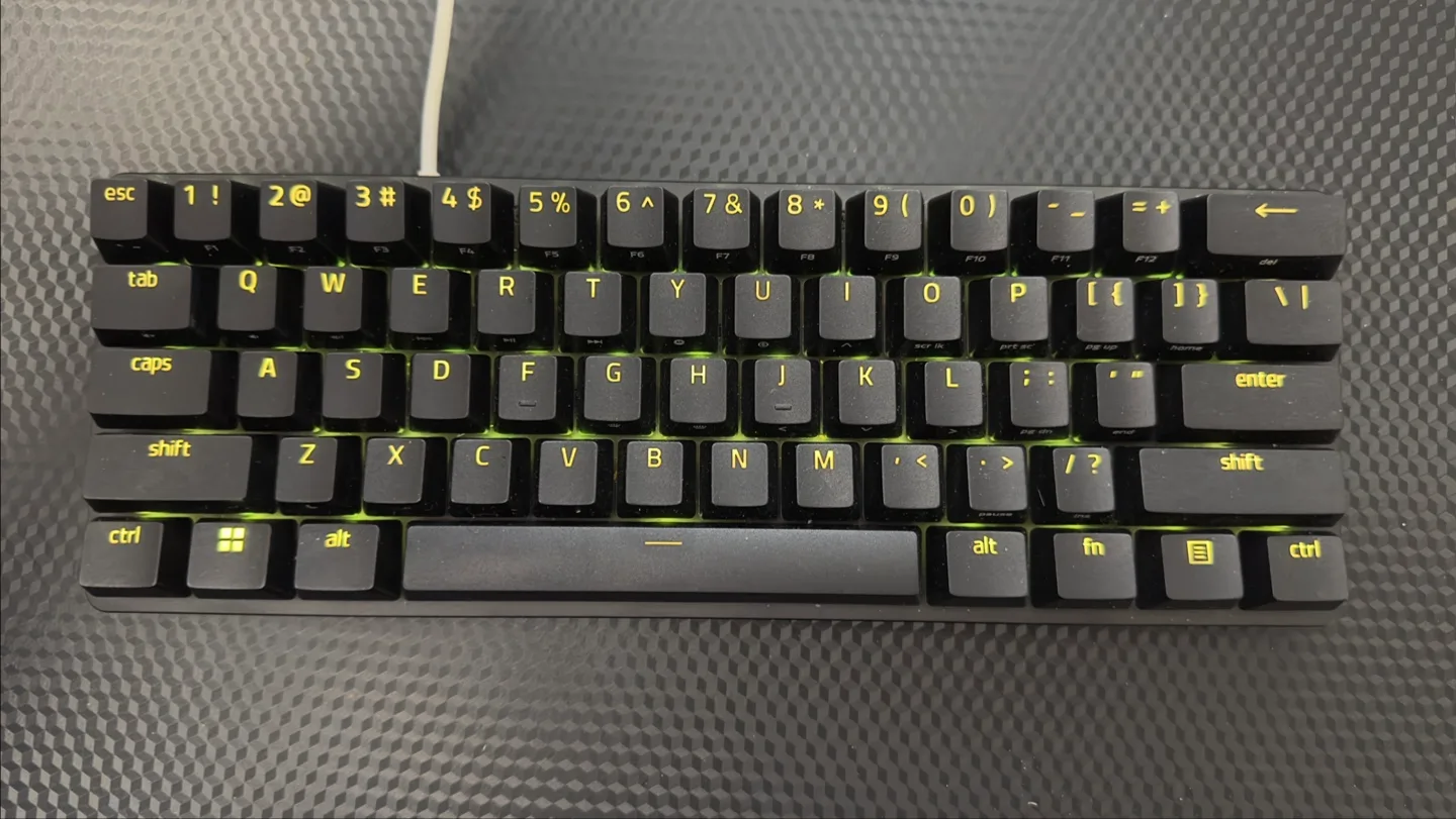 Razer Huntsman Mini 60% Mechanical Keyboard thumbnail