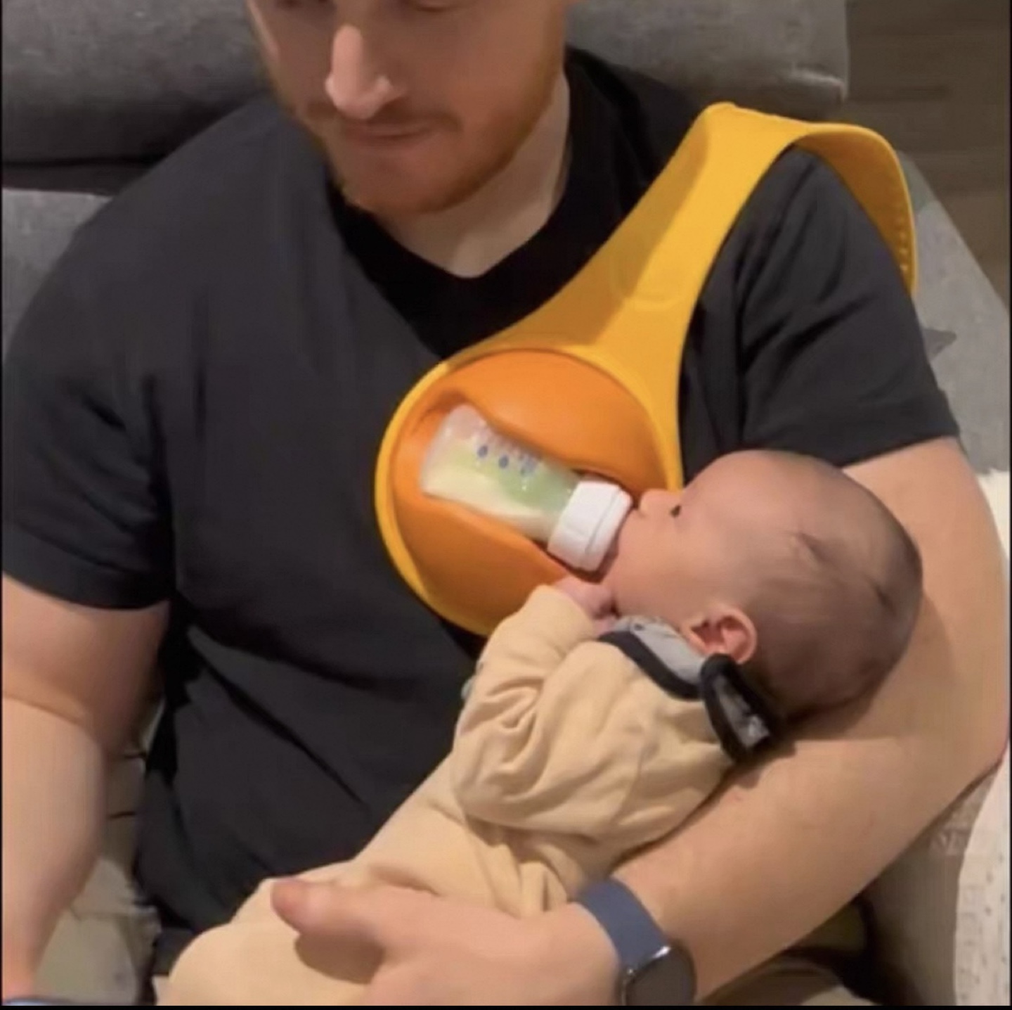 Baby Bottle Holder - Hands-Free Feeding