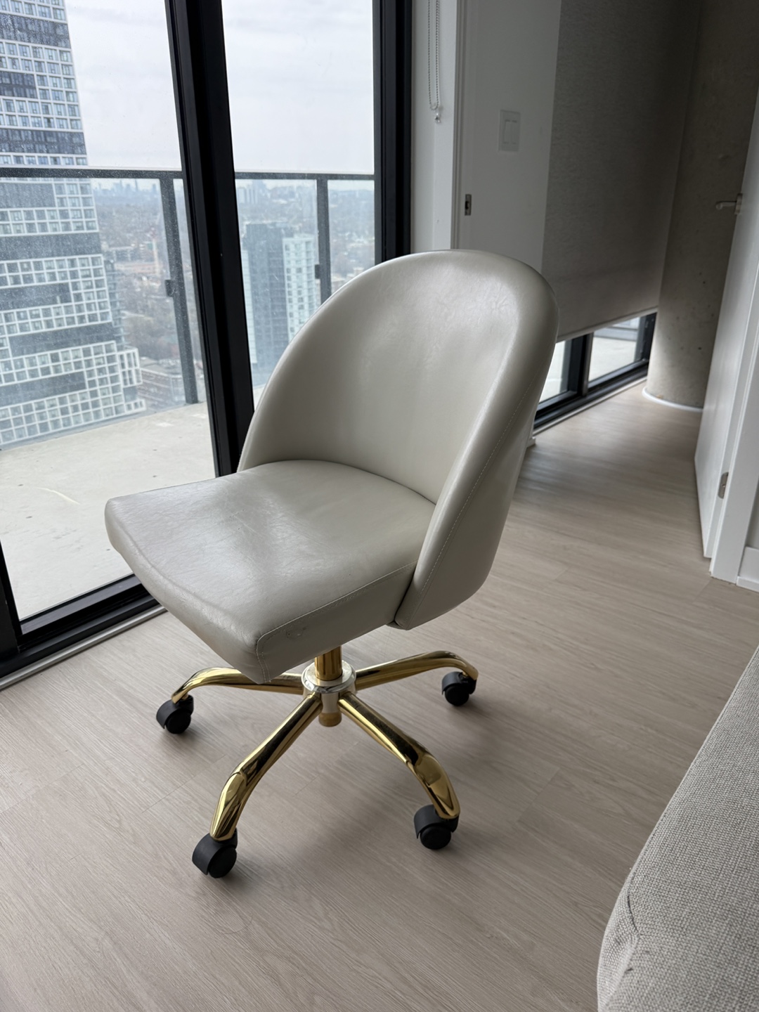 Off-White Desk Chair with Gold Base - photo 2