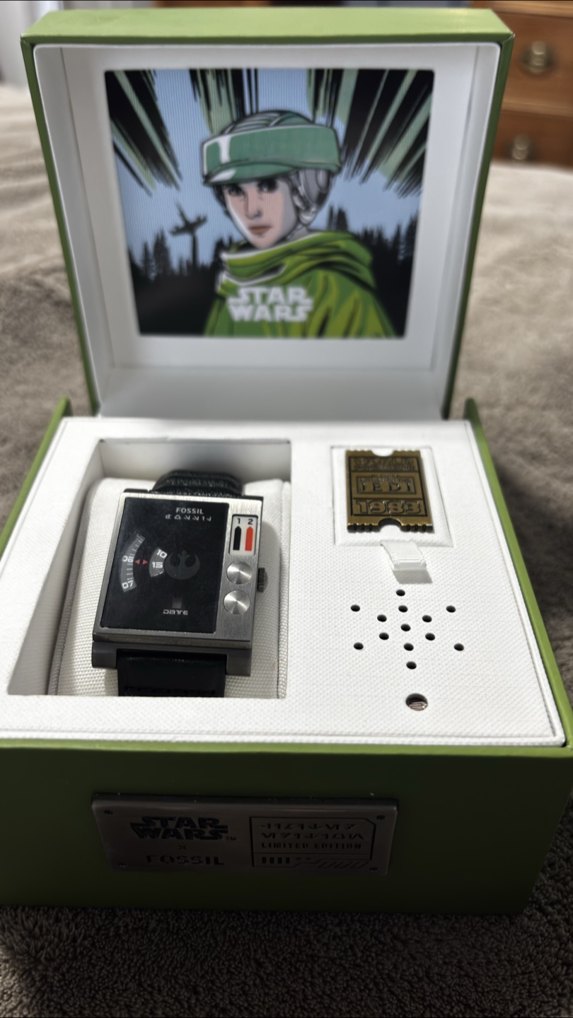 Fossil Star Wars Limited Edition Princesses Leia watch