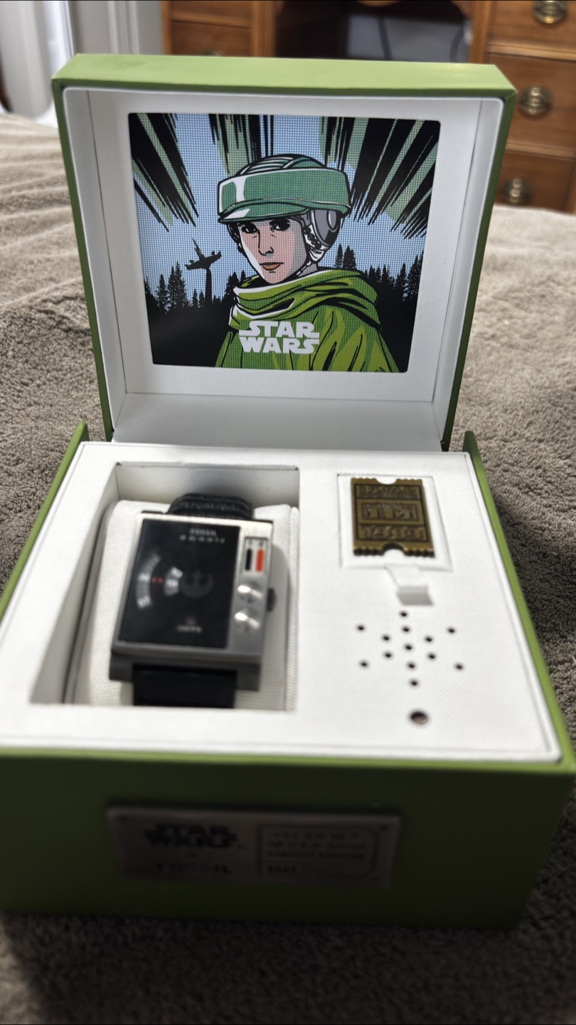 Fossil Star Wars Limited Edition Princesses Leia watch - photo 3