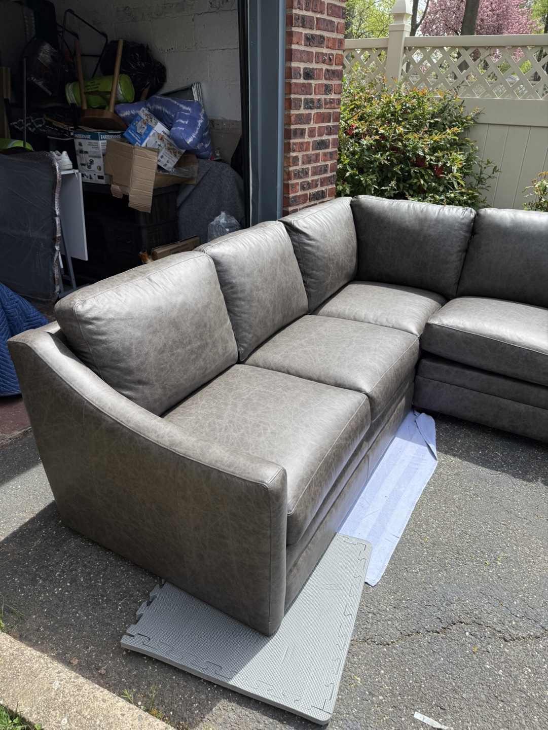 Gray Leather Sectional Sofa - photo 3