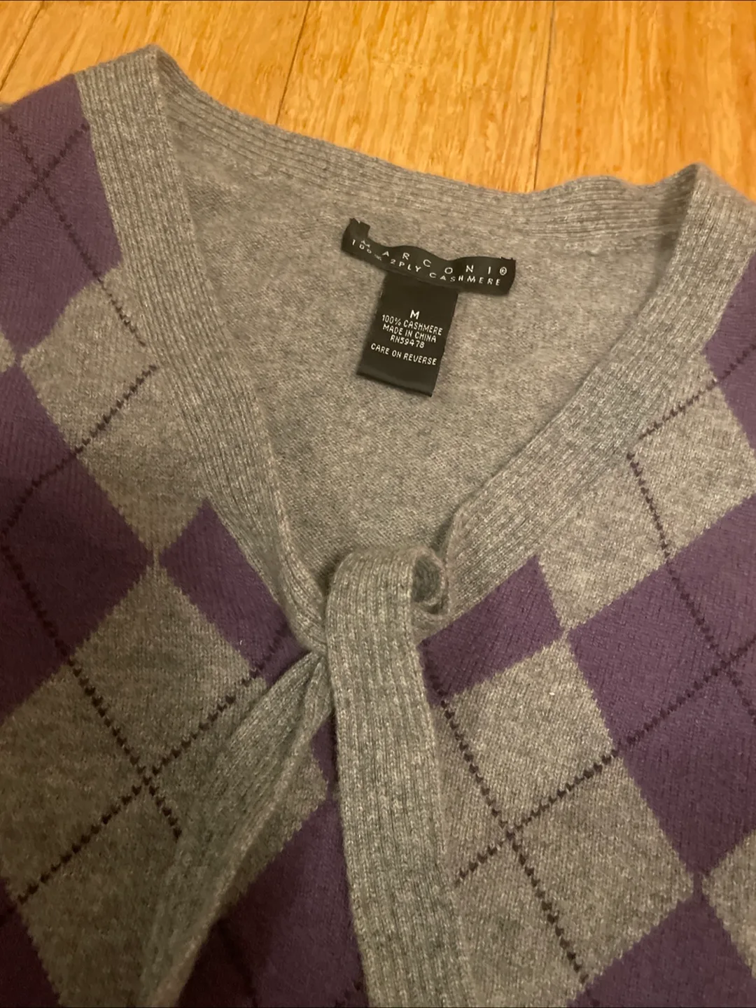 Marconi 100% Cashmere Argyle Vest image indicator(2)