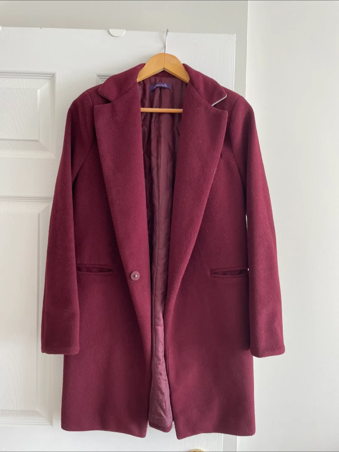 Burgundy women's coat thumbnail