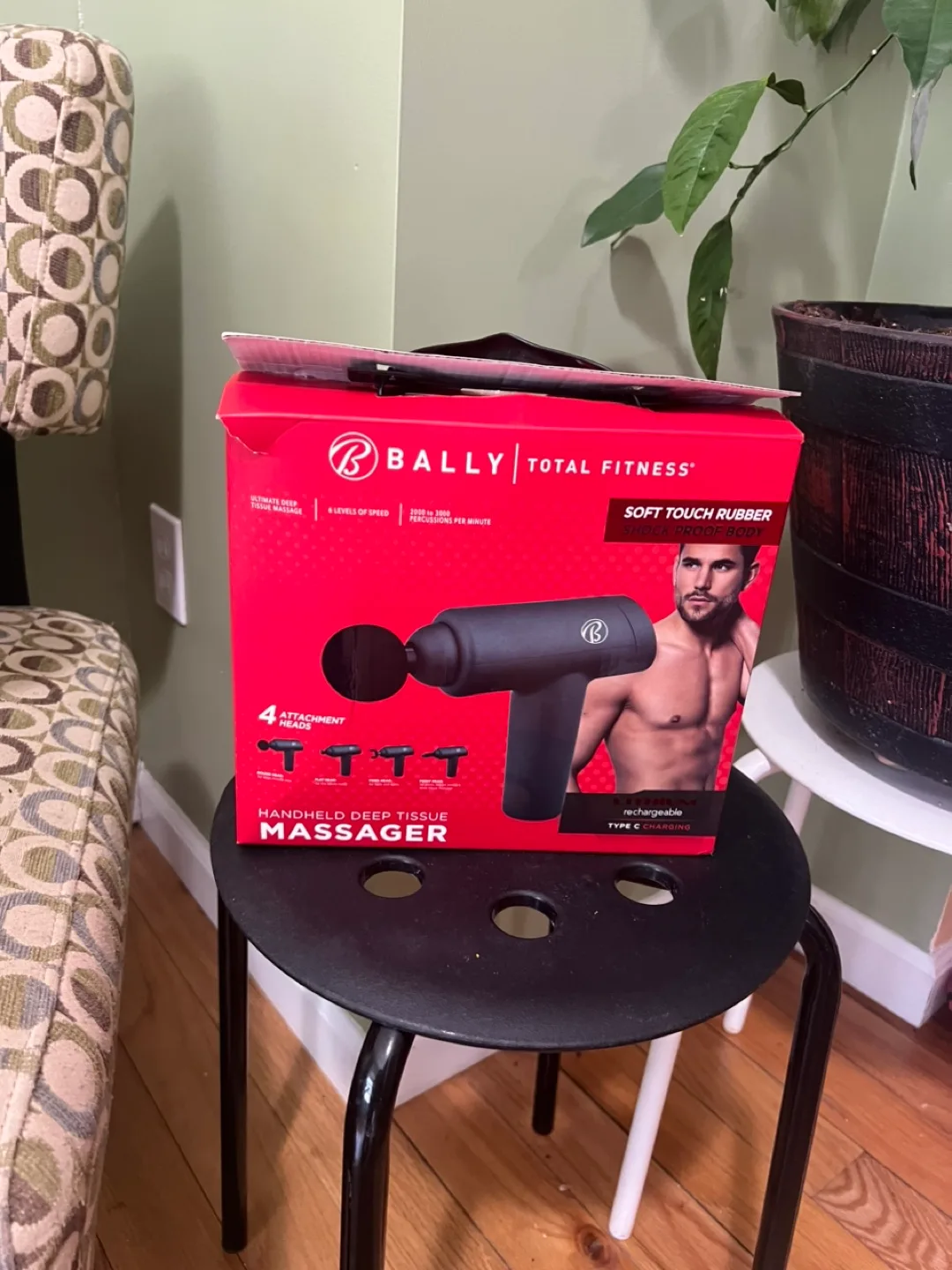 💚 Bally Total Fitness Handheld Deep Tissue Massager image indicator(2)
