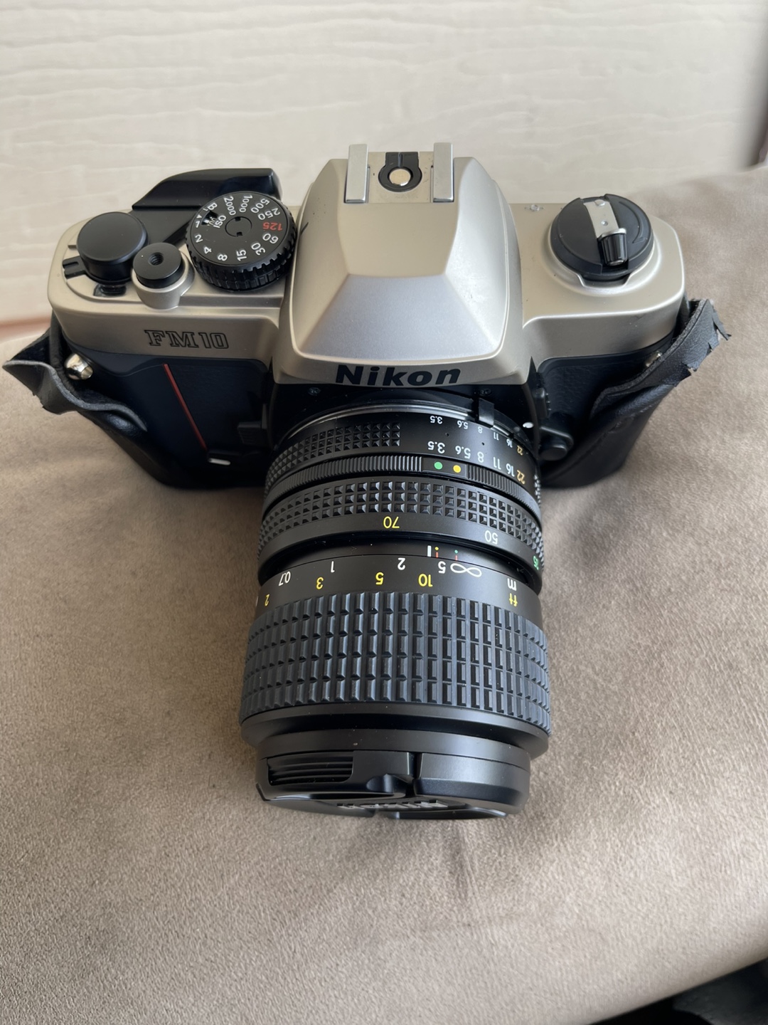 Nikon FM10 70-35mm Film Camera with Lens and Case