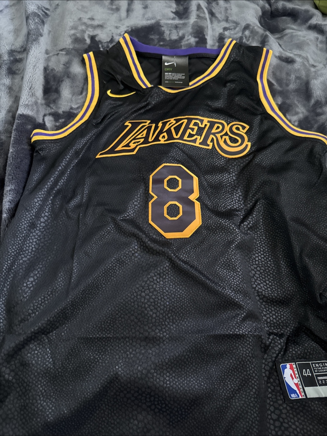 Kobe Bryant Lakers Jersey Size 44