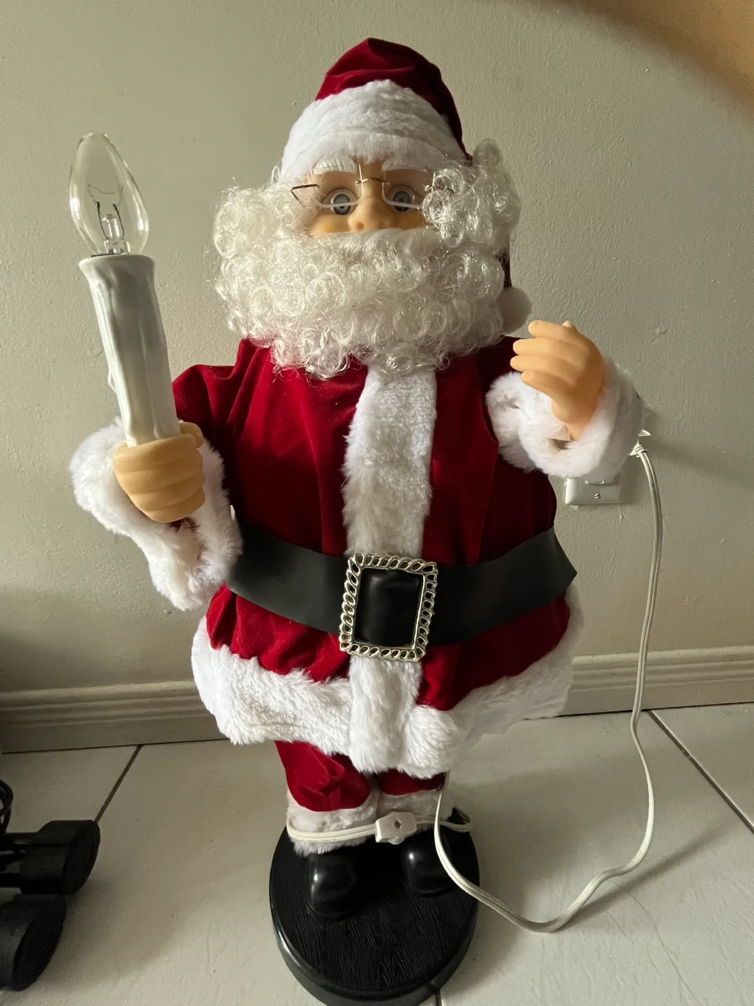 Animated Santa Claus Christmas Decoration thumbnail