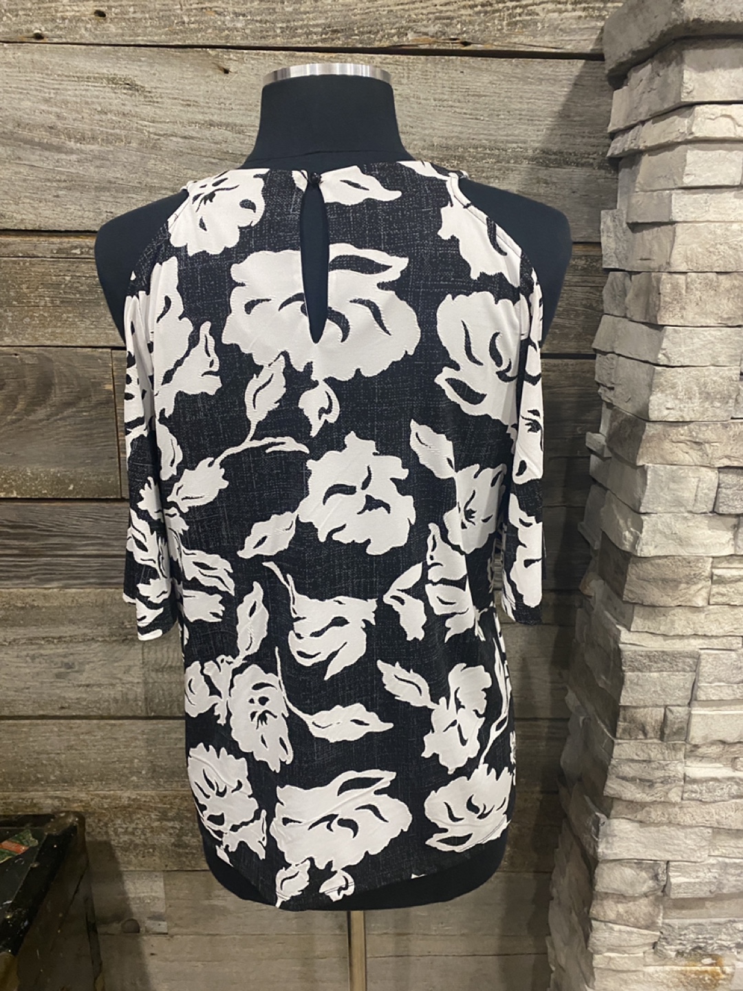 Ricki’s Dress Shirt - photo 3
