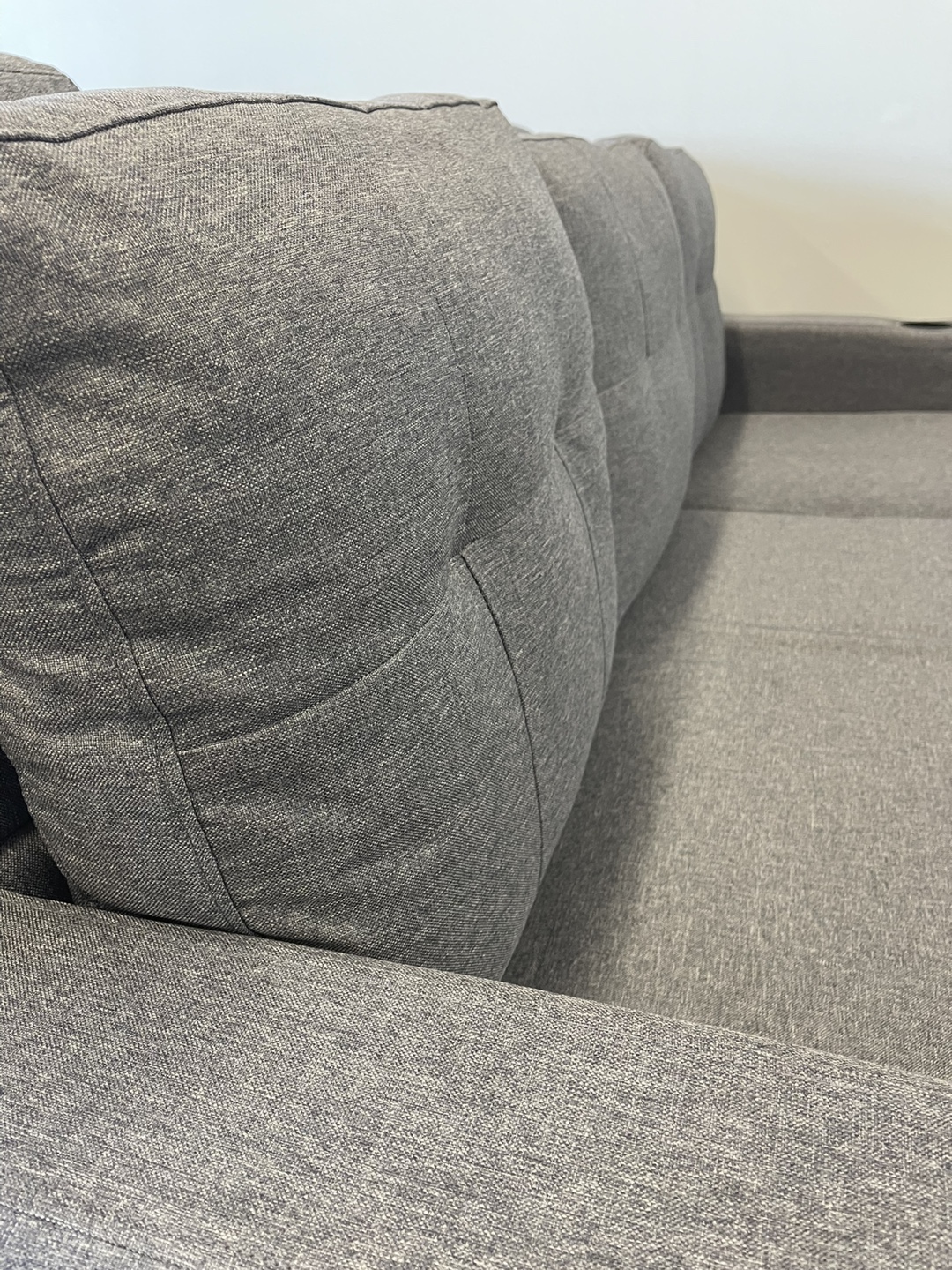 🔥 CLEARANCE SALE – FLOOR MODEL SECTIONAL COUCH ONLY $499! 🔥 - photo 5