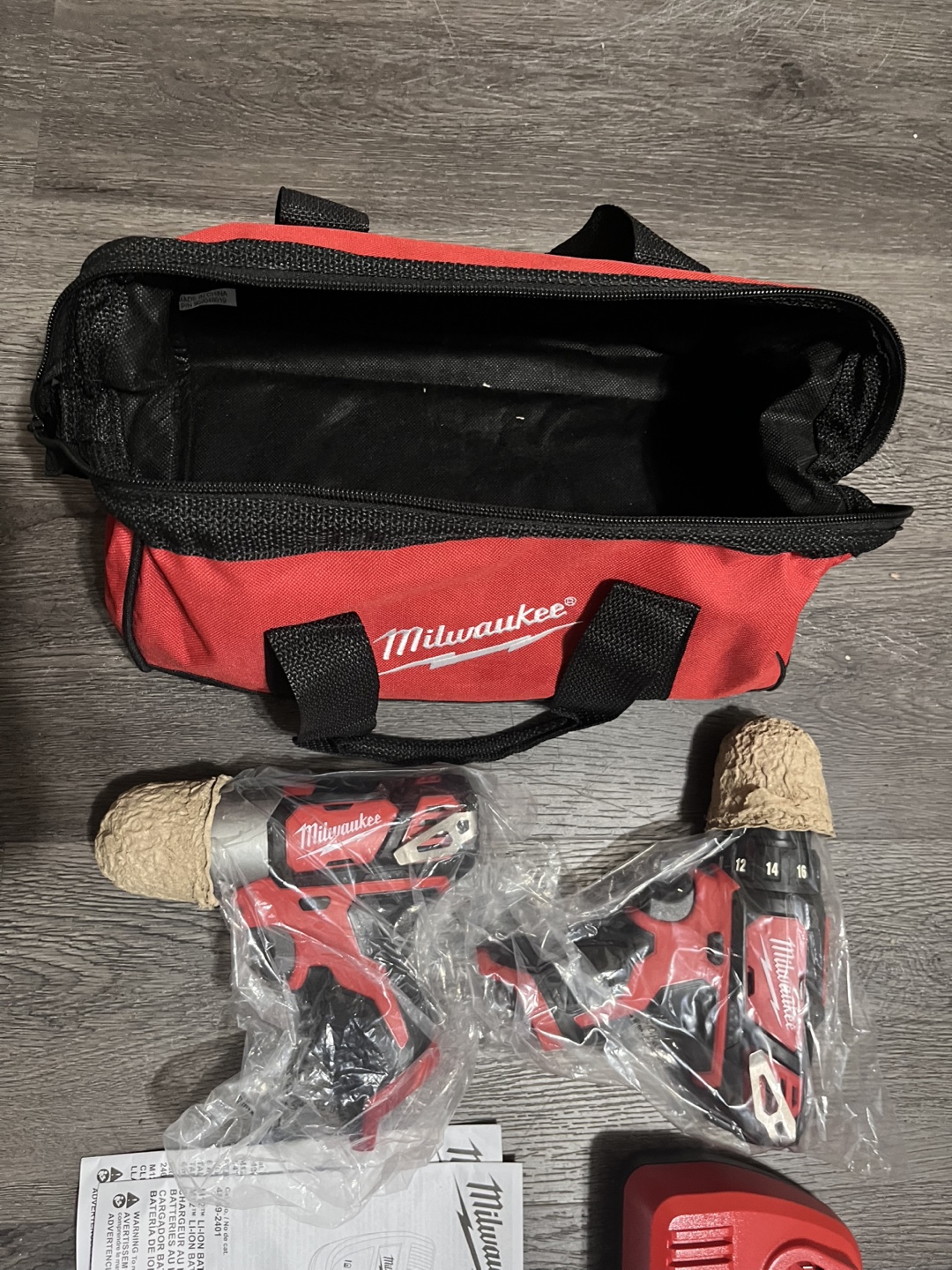 Milwaukee 2494-22 M12 Cordless Combo Kit - photo 2