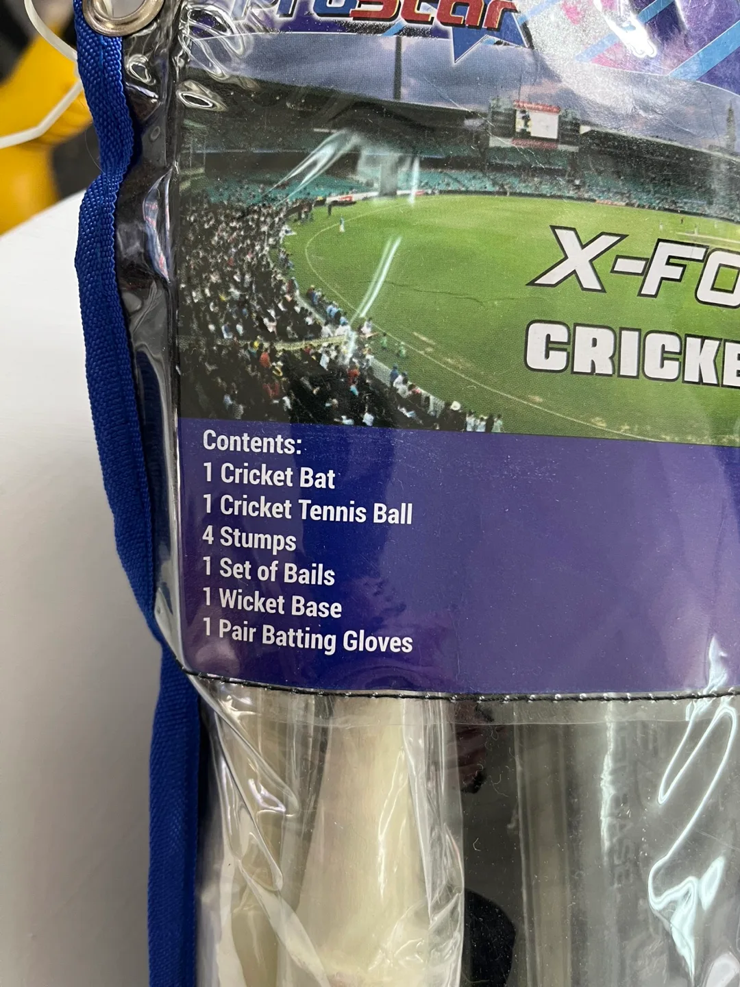 ProStar X-Force Size 6 Cricket Set image indicator(4)