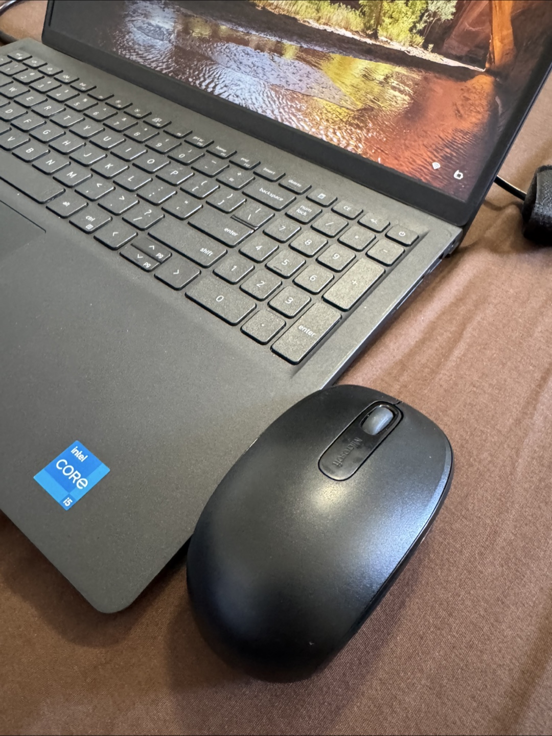 Dell Inspiron i5 Laptop with Wireless Mouse - photo 2
