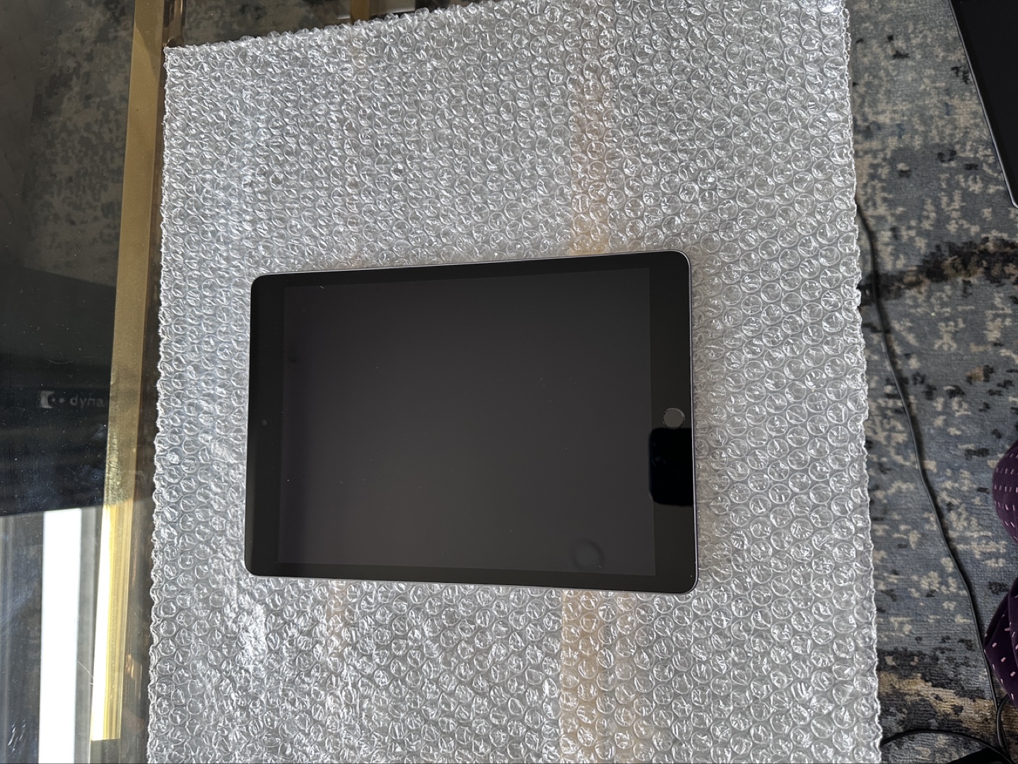 Apple iPad 9th generation - photo 3