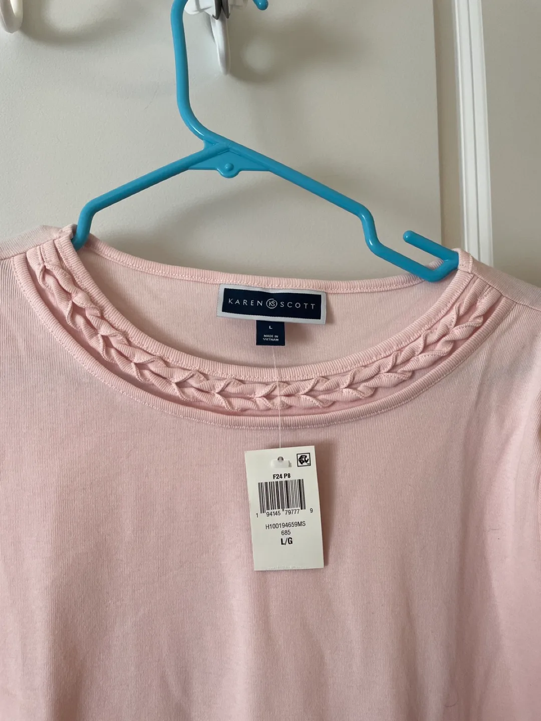 Pink Long Sleeve Top Size L brand new image indicator(2)
