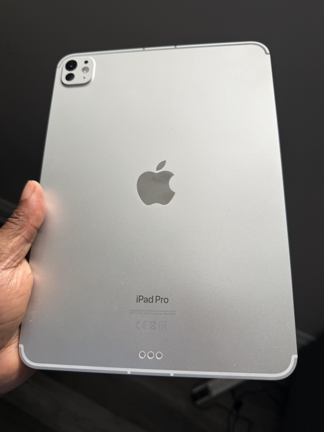 iPad Pro 11inch (M4, 2024) ,256GB Wi-Fi ,Excellent Condition - photo 2