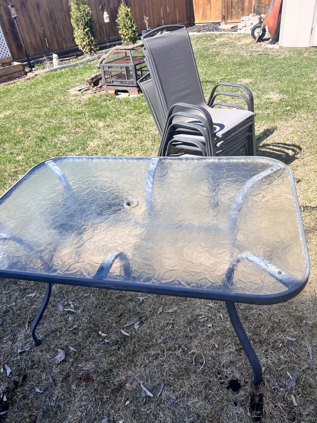 GUC patio table and chairs - photo 3
