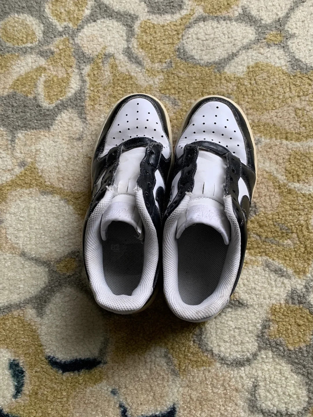 Nike Air Force 1 '07 Low Black/White Sneakers image indicator(3)