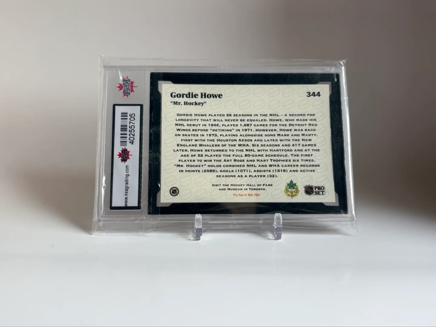 1991-92 Pro Set Gordie Howe #344 Hockey Card - Graded 8.5 NMM+ image indicator(2)