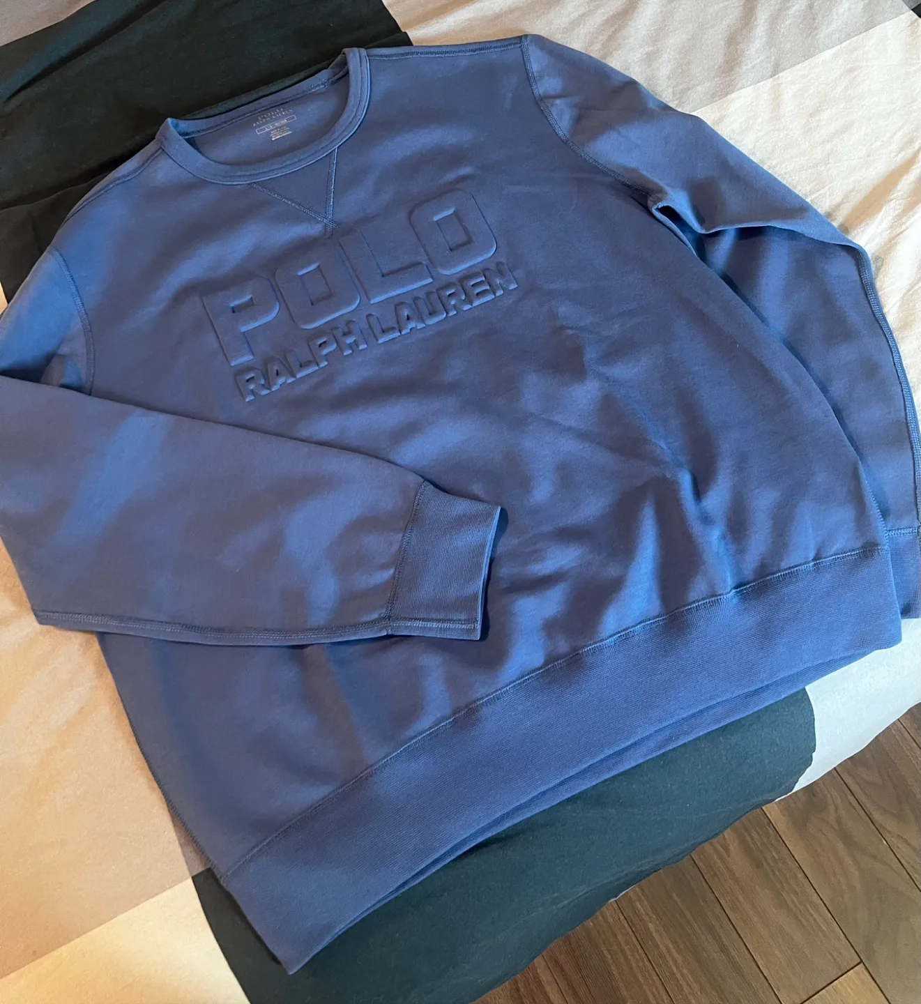 Polo Ralph Lauren Men's Embossed Logo Sweatshirt - Size Large thumbnail